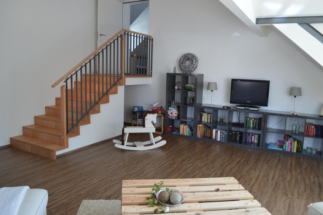 Bnb Zum Schluessel Unterehrendingen Екстериор снимка
